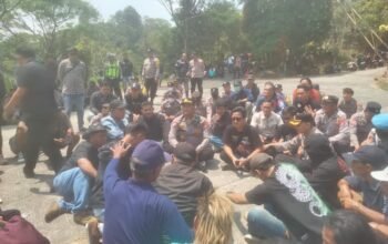 Ratusan Warga Desak PT Greenfields Indonesia Tindak Lanjut Dugaan Pencemaran Sungai