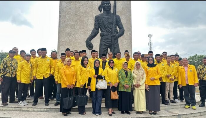 Golkar Tulungagung Gerakkan, Ziarah TMP,  Aksi Sosial dan Penghijauan Sumber Mata Air